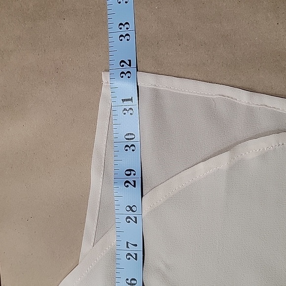 Esley, Ivory High Low Sleevless Sheer Blouse Southwestern Pattern, NEW, Size S - Picture 9 of 10